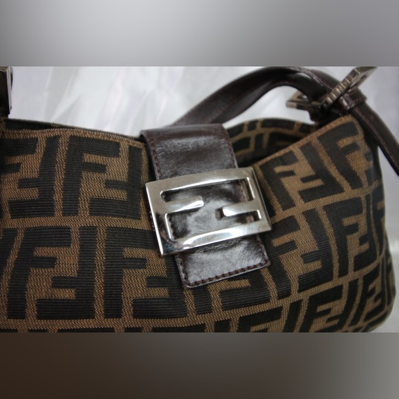 Fendi Medium Zucca Shoulder Bag - Picture 8 of 11